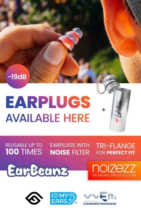 Lakedance earplugs in bewaarkoker met bevestigingsring. De herbruikbare oordoppen zijn EarBeanz by Noizezz.